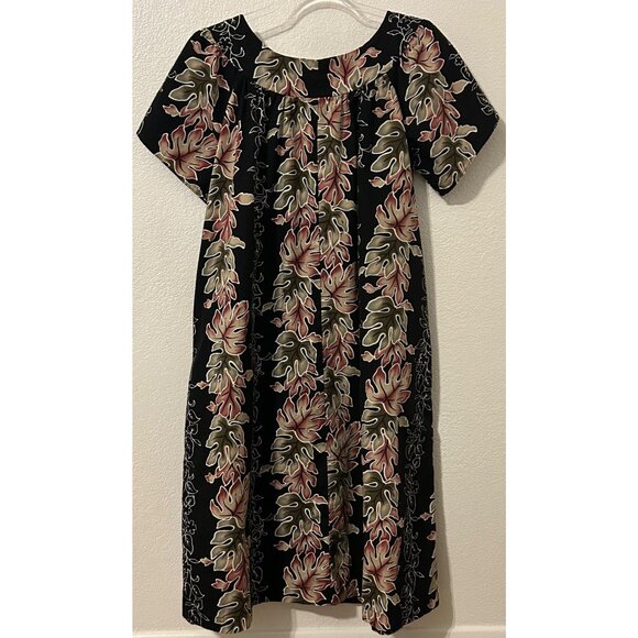 Hawaiian Original Women's M Black Dress Floral Short Sleeves Hawaii MuuMuu - Picture 2 of 6
